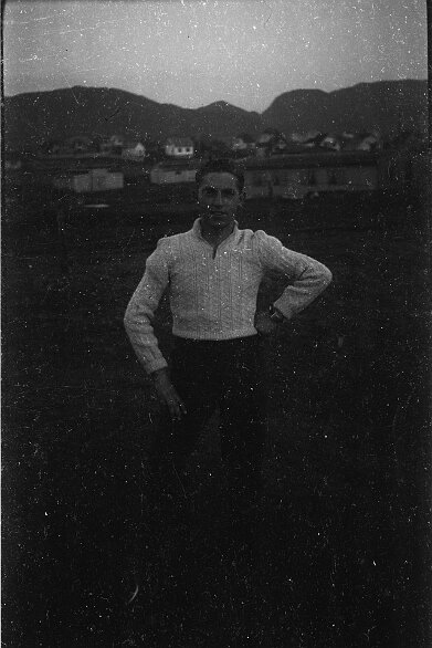 1944_imRahmenDerKonpanie_012 null