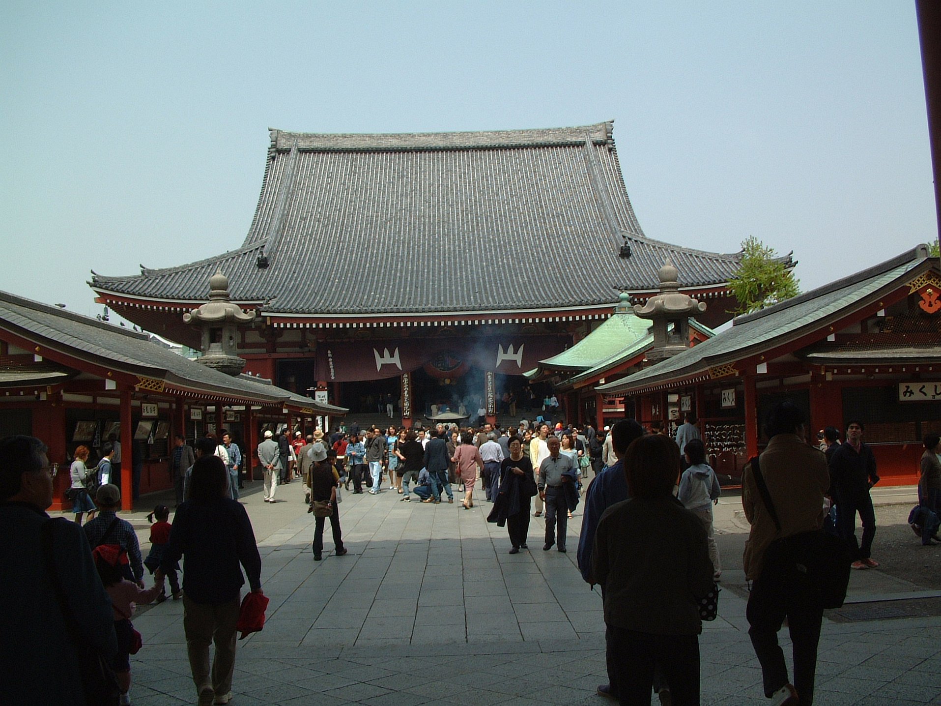 Assakusa_Shrine_07